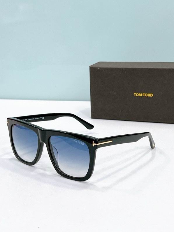 Tom Ford Glasses smx127